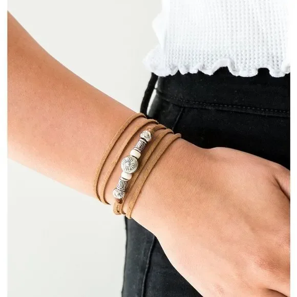 White Urban Bracelet - Picture 2 of 2